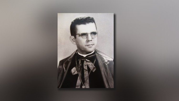 Morre último padre Conciliar brasileiro